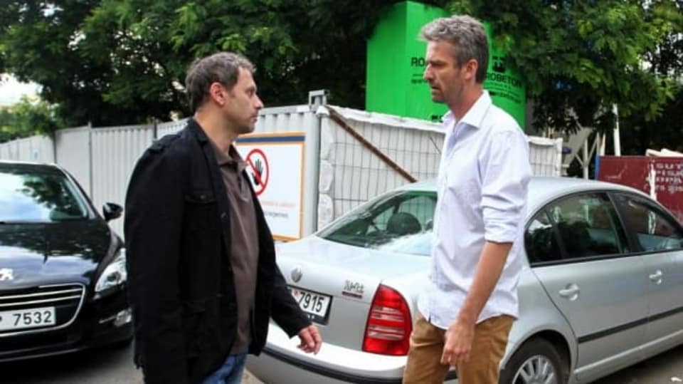 Ti dva si to jdou rozdat na férovku Dalibor Dušek (Igor Chmela vlevo) a Hynek Kenigr (Roman Zach)